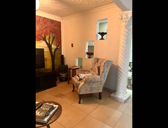 3 BEDROOM HOUSE FOR SALE IN EERSTERUST